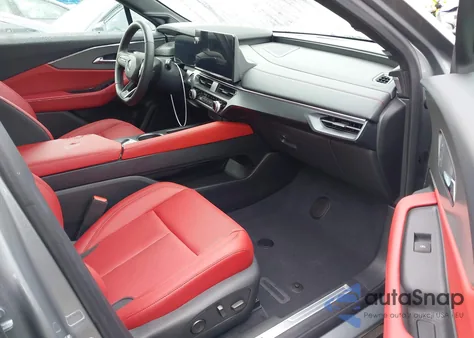 2024 Acura Zdx A-Spec z USA, uszkodzony, nr VIN 4W5KHNRL3RZ506400